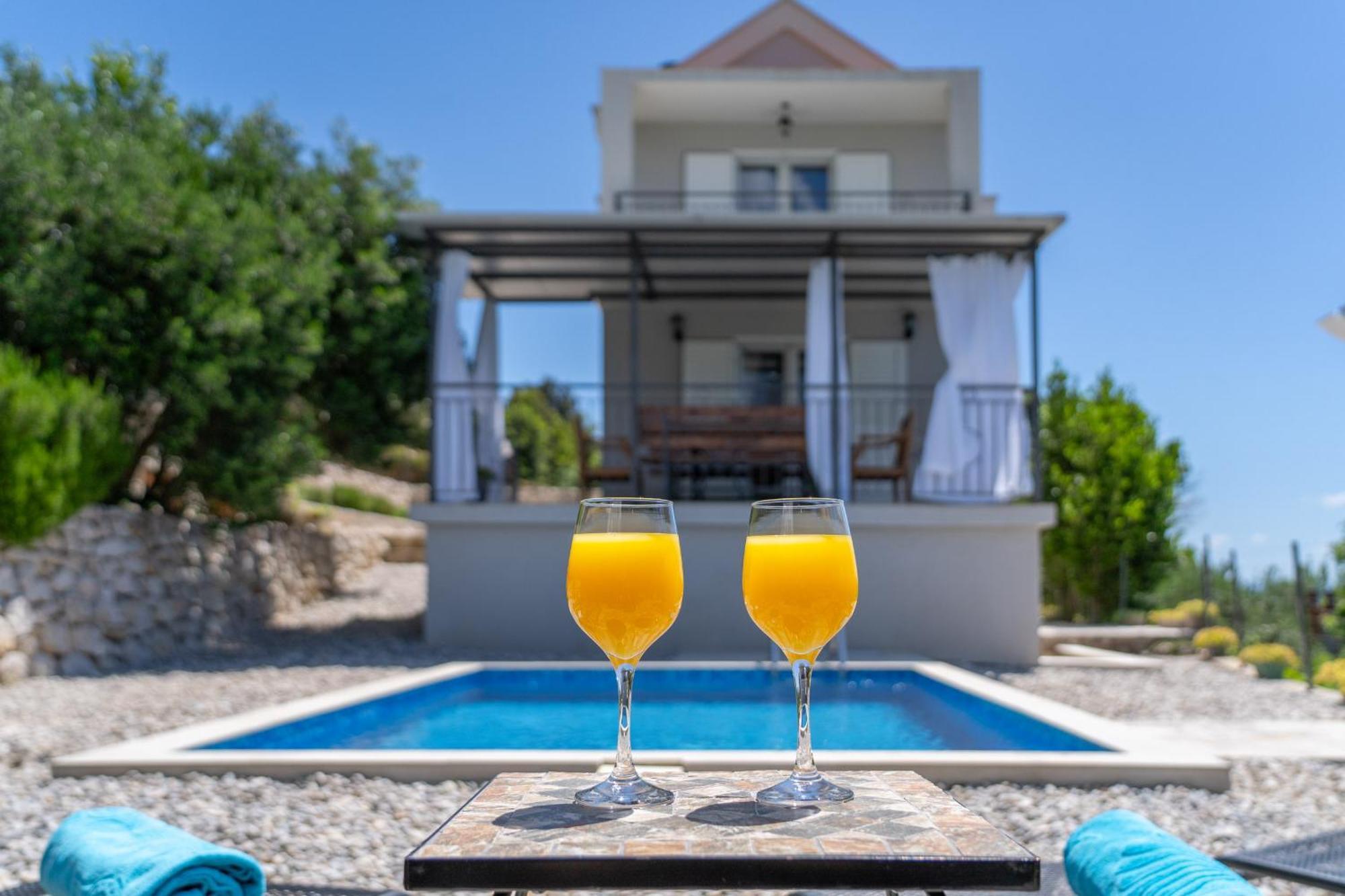 Villa With Sea View Podgora Exteriör bild